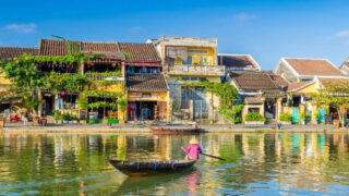 4 Sunny Destinations For Digital Nomads That Cost Under $1000 Per Month