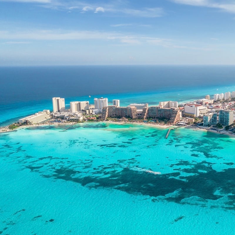 Cancun shoreline beach