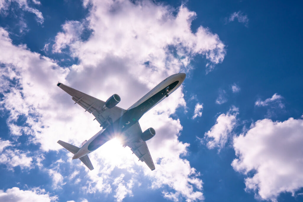 These Are The 5 Most Turbulent Flight Routes In North America Right Now  