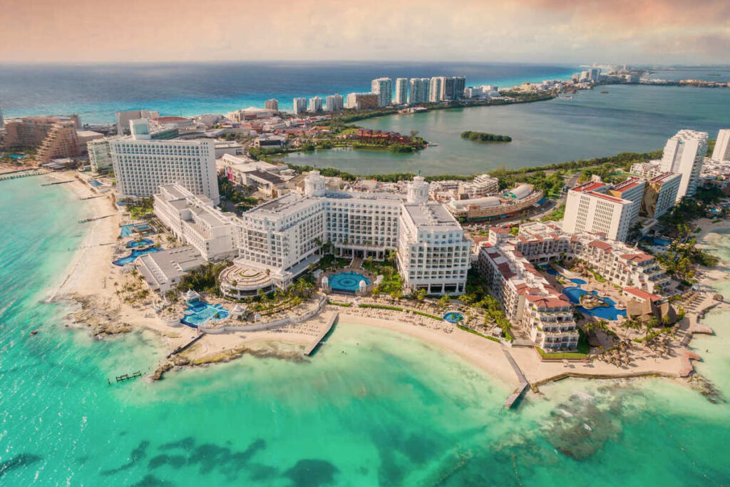 Why This Stunning Beach City Continues To Be The Most Popular Destination In Mexico