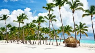 4 Countries With No Travel Restrictions To Book Your Winter Vacation