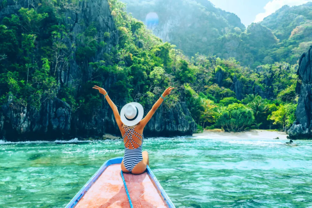 5 Reasons Why This Stunning Asian Country Is Breaking All-Time Tourism Records