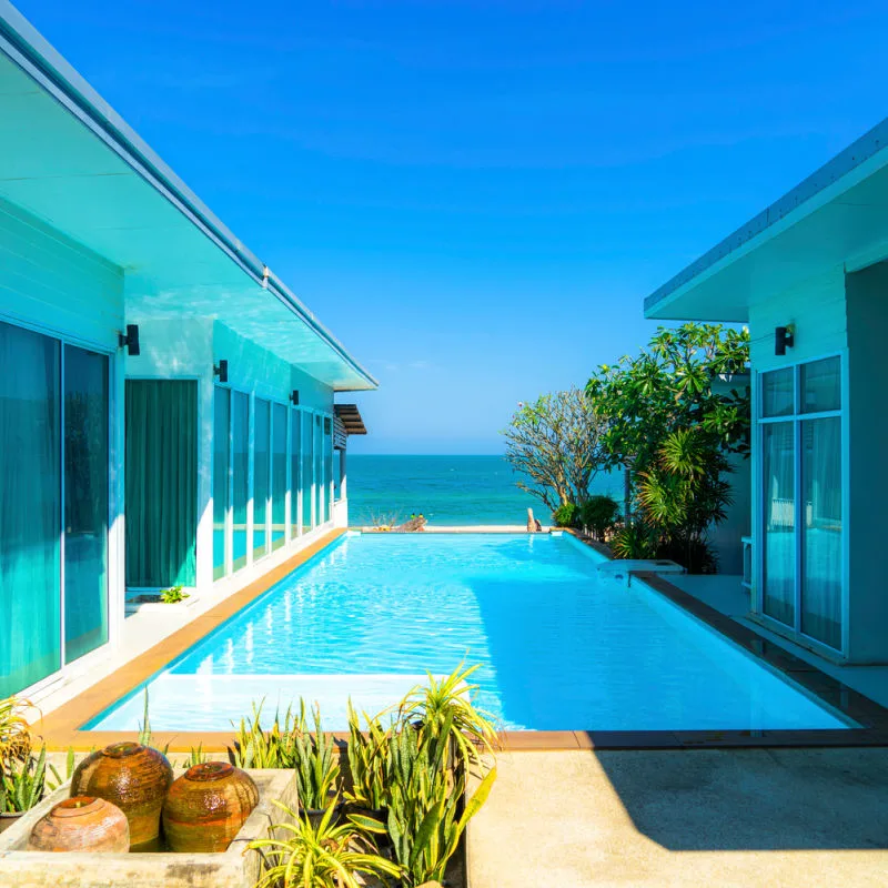 luxury hotel in Nakhon Si Thammarat
