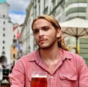 Vinicius Costa