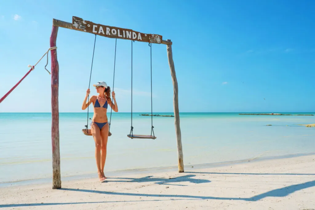 These Are The Top 3 Islands In The Mexican Caribbean To Visit Right Now