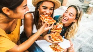 These Are The Top 5 U.S. Foodie Destinations According To New Report