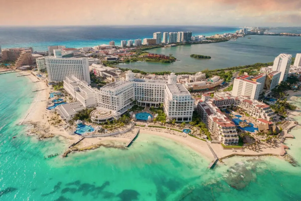 Why This Stunning Beach City Continues To Be The Most Popular Destination In Mexico